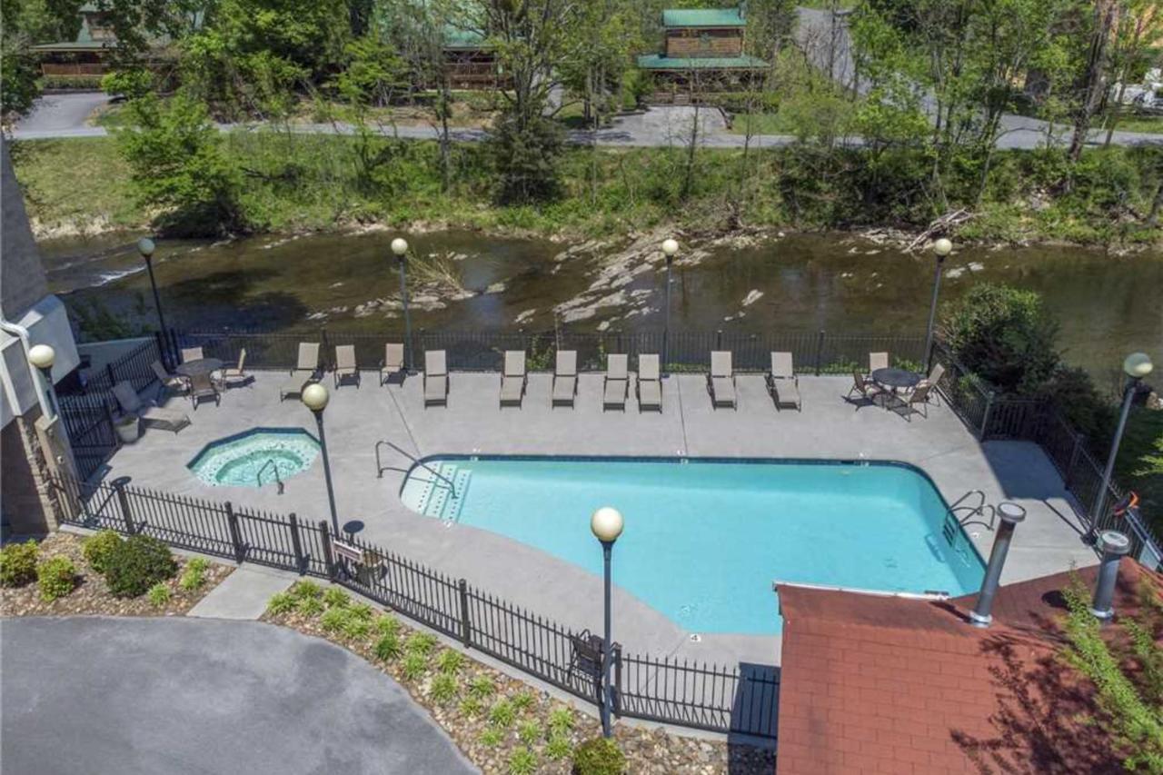 Cedar Lodge Pigeon Forge Εξωτερικό φωτογραφία